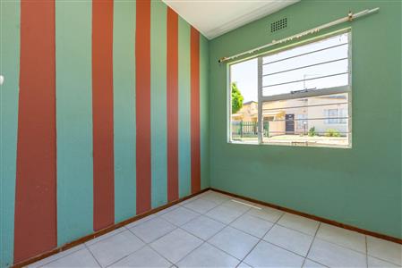 False - Townhouse To Rent in Florida, Roodepoort, Gauteng - M116336