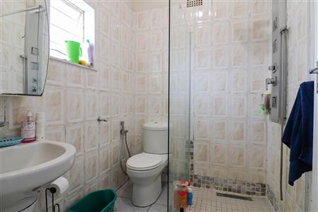 False - House For Sale in Fort Hill, King Williams Town, Eastern Cape - M116536