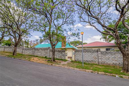 False - House For Sale in Fort Hill, King Williams Town, Eastern Cape - M116536
