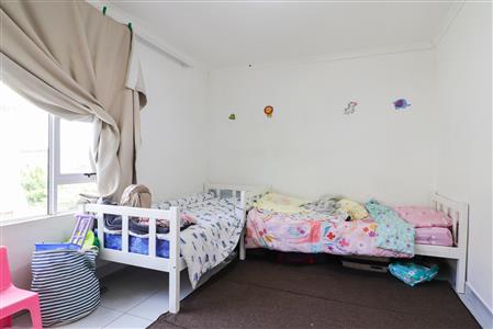 False - House For Sale in Fort Hill, King Williams Town, Eastern Cape - M116536
