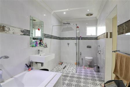 False - House For Sale in Fort Hill, King Williams Town, Eastern Cape - M116536