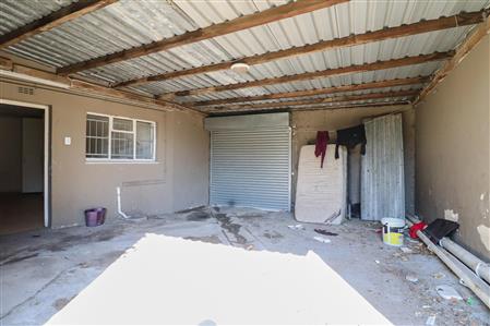 False - Commercial Property For Sale in Belgravia, East London, Eastern Cape - M116577