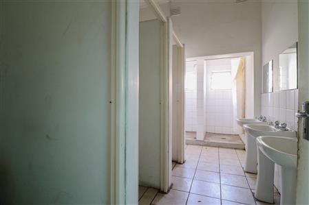 False - Commercial Property For Sale in Belgravia, East London, Eastern Cape - M116577