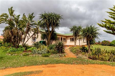 False - Farm For Sale in Albertinia, Western Cape - M116574
