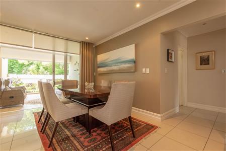 False - Apartment For Sale in Craighall, Johannesburg, Gauteng - M116744