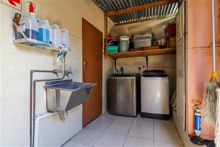 False - House For Sale in Selborne, East London, Eastern Cape - M116955