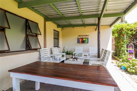 False - House For Sale in Selborne, East London, Eastern Cape - M116955