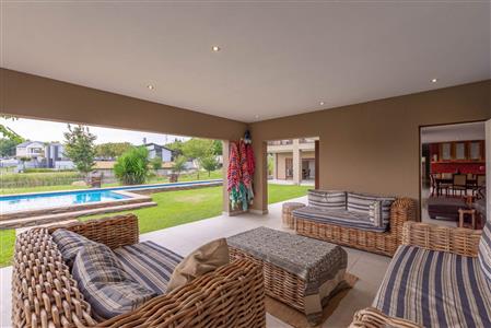 False - House For Sale in Broadacres, Sandton, Gauteng - M117002