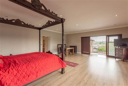 False - House For Sale in Broadacres, Sandton, Gauteng - M117002