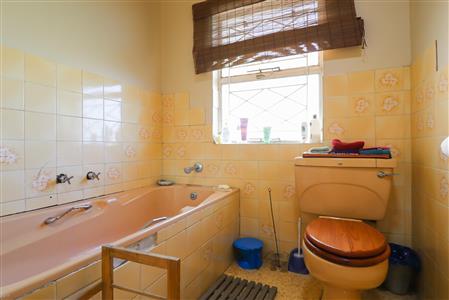 False - House For Sale in King Williams Town Ext 24, King Williams Town, Eastern Cape - M117030