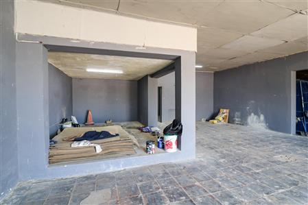 Warehouse For Sale in Eureka, East London, Eastern Cape - M117086