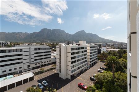False - Apartment For Sale in Claremont Upper, Cape Town, Western Cape - M117303