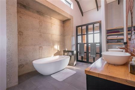 False - House Unavailable in Berg En Dal, Heidelberg, Gauteng - M117528