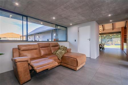 False - House Unavailable in Berg En Dal, Heidelberg, Gauteng - M117528
