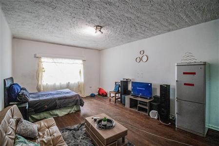 False - Apartment For Sale in Quigney, East London, Eastern Cape - M117857