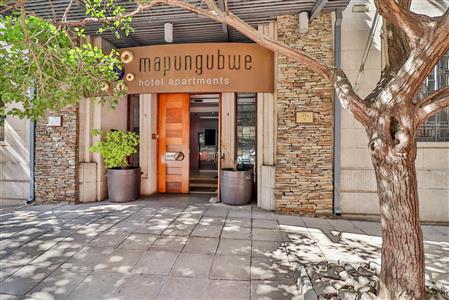 False - Apartment For Sale in Marshalltown, Johannesburg, Gauteng - M118001