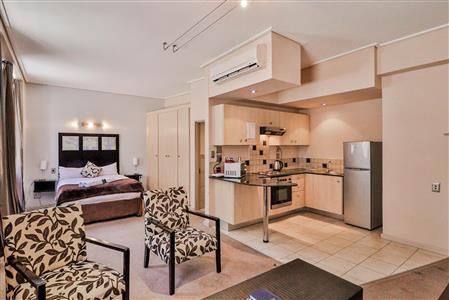 False - Apartment For Sale in Marshalltown, Johannesburg, Gauteng - M118001