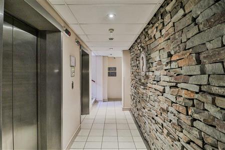 False - Apartment For Sale in Marshalltown, Johannesburg, Gauteng - M118001