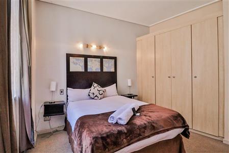 False - Apartment For Sale in Marshalltown, Johannesburg, Gauteng - M118001