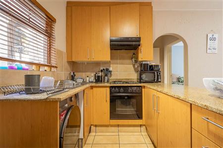 False - Apartment For Sale in Lonehill, Sandton, Gauteng - M118078