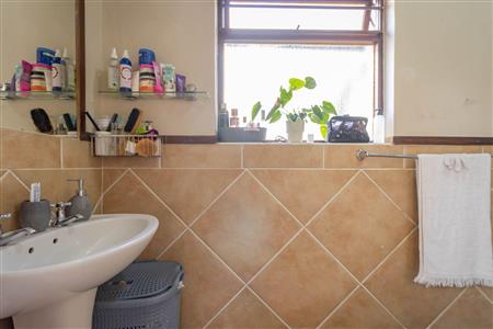 False - Apartment For Sale in Lonehill, Sandton, Gauteng - M118078