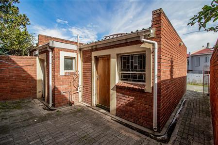 False - Townhouse For Sale in King Williams Town Central, King Williams Town, Eastern Cape - M119116