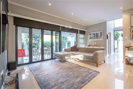 False - House For Sale in Craighall, Johannesburg, Gauteng - M119251