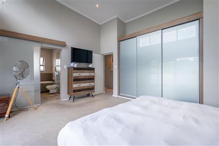 False - House For Sale in Craighall, Johannesburg, Gauteng - M119251