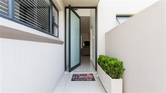 False - House For Sale in Craighall, Johannesburg, Gauteng - M119251