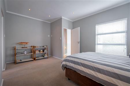 False - House For Sale in Craighall, Johannesburg, Gauteng - M119251