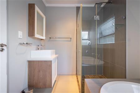 False - House For Sale in Craighall, Johannesburg, Gauteng - M119251