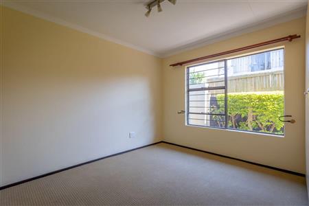 False - House For Sale in Broadacres, Sandton, Gauteng - M119308