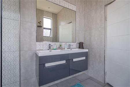 False - House For Sale in Copperleaf Estate, Centurion, Gauteng - M119483