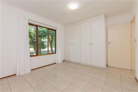 False - Apartment For Sale in Morningside, Sandton, Gauteng - M117107