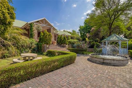 False - Commercial Property For Sale in Heidelberg Central, Heidelberg, Gauteng - M119568