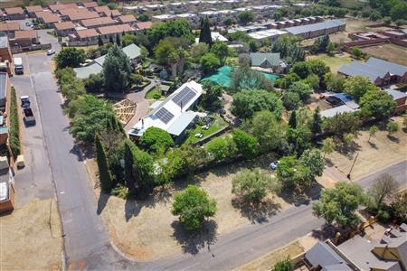 False - Commercial Property For Sale in Heidelberg Central, Heidelberg, Gauteng - M119568