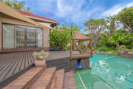 False - House For Sale in Gallo Manor, Sandton, Gauteng - M119659