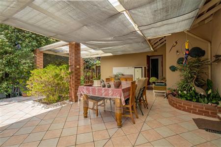 False - House For Sale in Gallo Manor, Sandton, Gauteng - M119659
