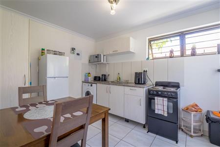 False - House For Sale in Gallo Manor, Sandton, Gauteng - M119659