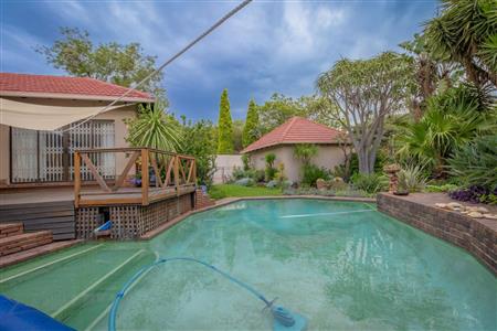 False - House For Sale in Gallo Manor, Sandton, Gauteng - M119659