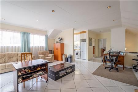 False - House For Sale in Gallo Manor, Sandton, Gauteng - M119659