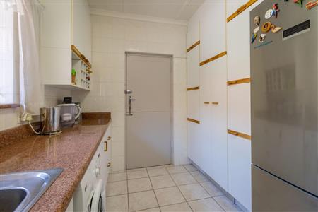 False - House For Sale in Gallo Manor, Sandton, Gauteng - M119659