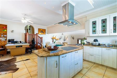False - House For Sale in Outeniqua Strand, Groot Brakrivier, Western Cape - M119683
