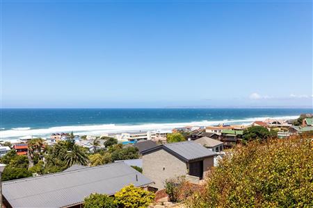 False - House For Sale in Outeniqua Strand, Groot Brakrivier, Western Cape - M119683