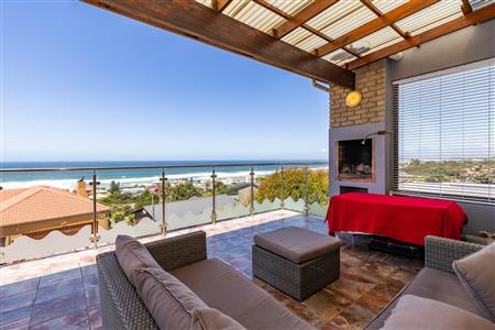 False - House For Sale in Outeniqua Strand, Groot Brakrivier, Western Cape - M119683