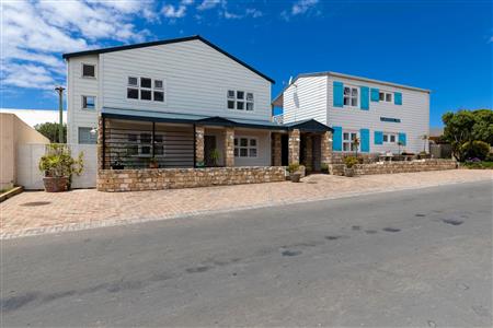 False - House For Sale in Stilbaai Wes, Stilbaai, Western Cape - M119828