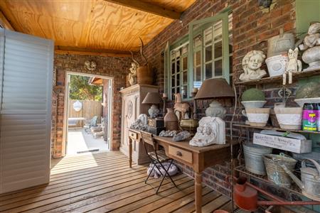 False - House For Sale in Sir Lowrys Pass, Somerset West, Western Cape - M120000