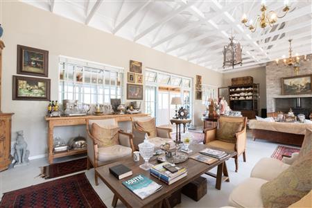 False - House For Sale in Sir Lowrys Pass, Somerset West, Western Cape - M120000