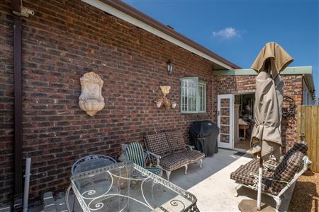 False - House For Sale in Sir Lowrys Pass, Somerset West, Western Cape - M120000
