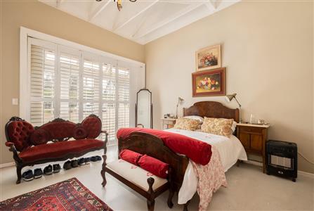 False - House For Sale in Sir Lowrys Pass, Somerset West, Western Cape - M120000